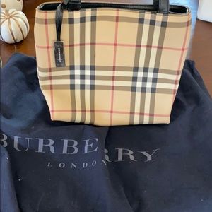 Mini Burberry bag